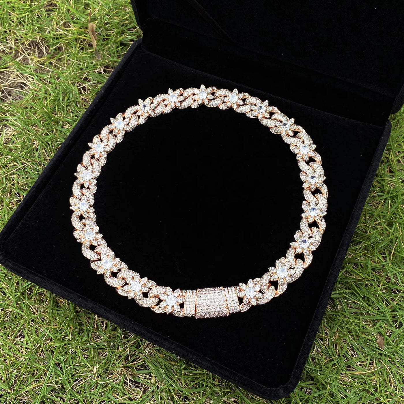 Premium ICED Flower Necklace